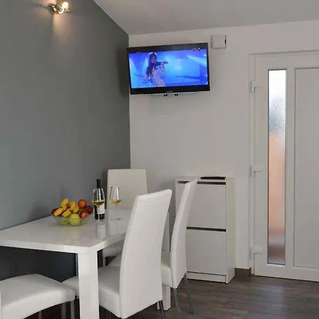Appartamento In - Istrien 43275 Rovigno